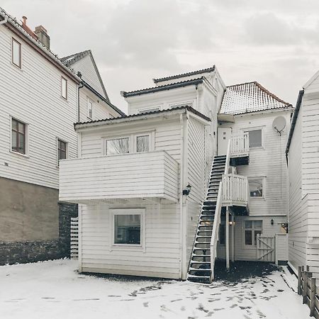 Ls Apartments Берген Екстериор снимка