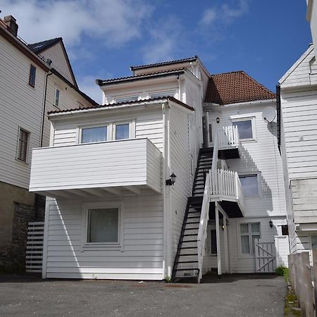 Ls Apartments Берген Екстериор снимка