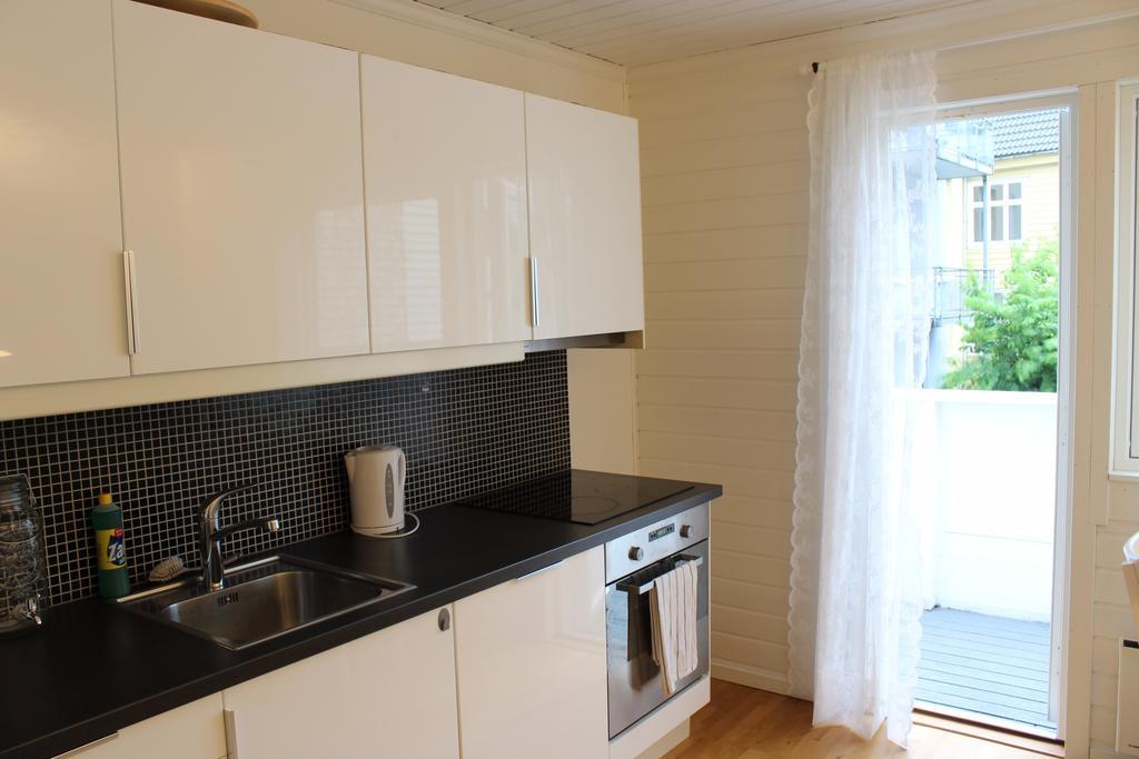 Ls Apartments Берген Екстериор снимка